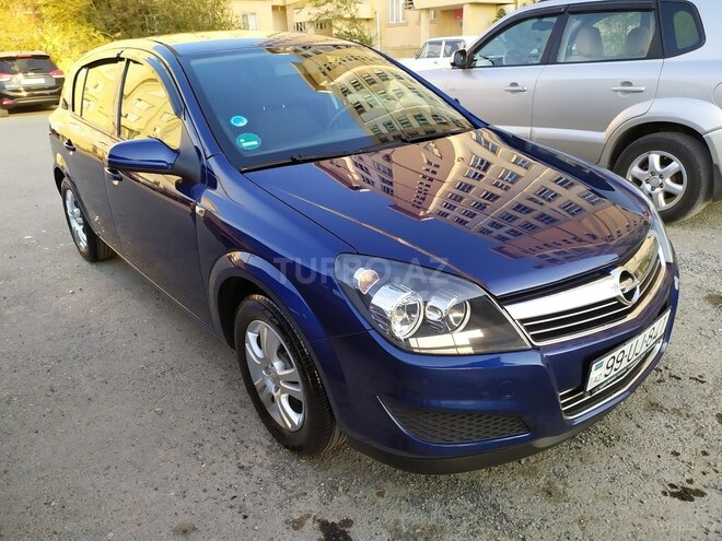 Opel Astra 2009, 121,000 km - 1.4 l - Bakı