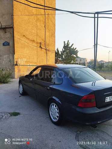 Opel Vectra 1996, 255,555 km - 1.8 л - Sumqayıt