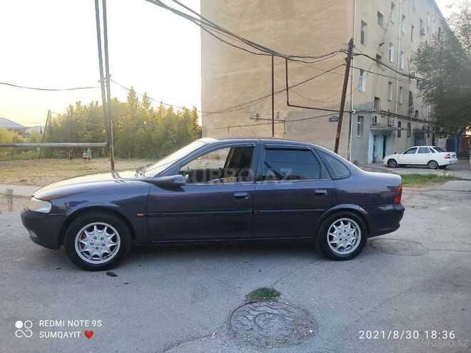Opel Vectra 1996, 255,555 km - 1.8 л - Sumqayıt