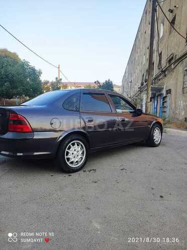 Opel Vectra 1996, 255,555 km - 1.8 л - Sumqayıt