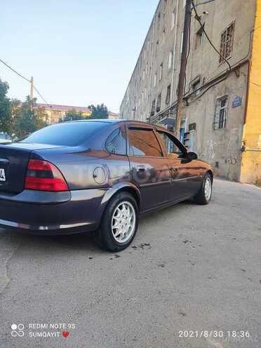 Opel Vectra 1996, 255,555 km - 1.8 л - Sumqayıt