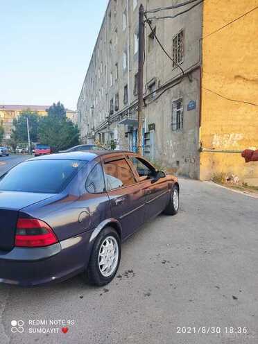 Opel Vectra 1996, 255,555 km - 1.8 л - Sumqayıt