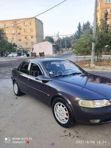 Opel Vectra 1996, 255,555 km - 1.8 л - Sumqayıt