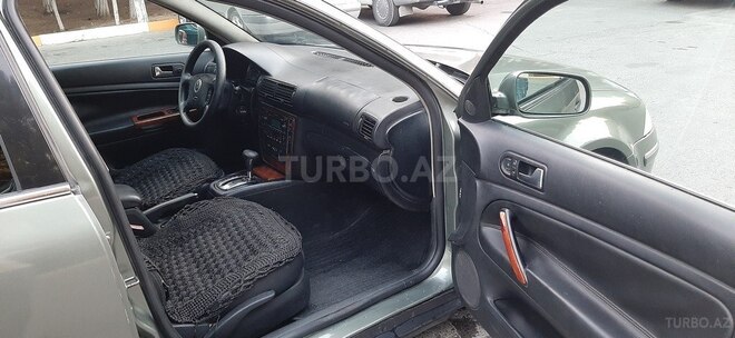 Volkswagen Passat 2003, 215,000 km - 1.8 l - Sumqayıt