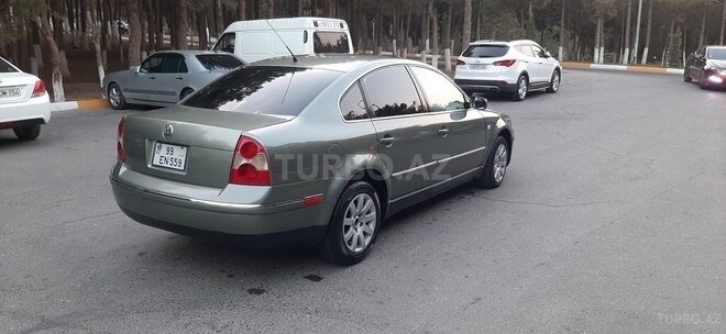 Volkswagen Passat 2003, 215,000 km - 1.8 l - Sumqayıt