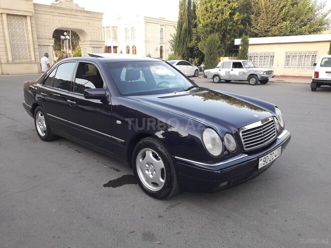 Mercedes E 240 1998, 374,000 km - 2.4 l - Ağcabədi