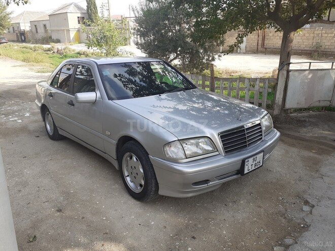 Mercedes C 200 1997, 360,000 km - 2.0 л - Bakı