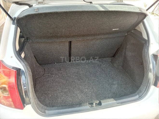 Toyota Corolla 2005, 165,000 km - 1.4 l - Bakı