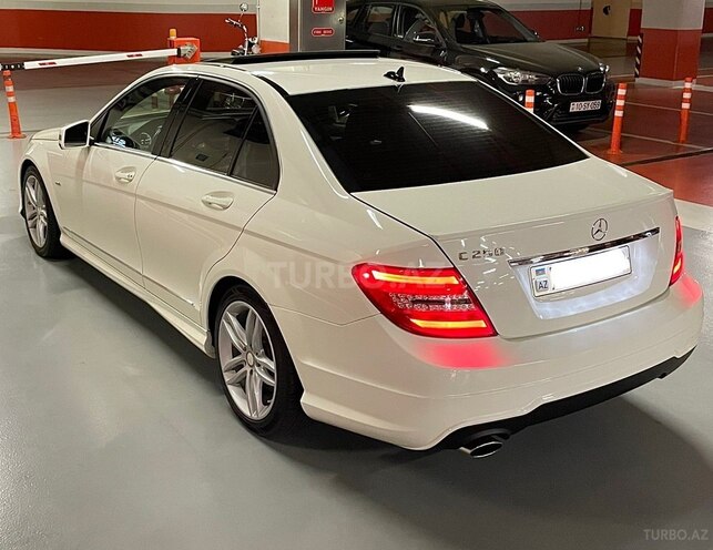 Mercedes C 250 2013, 108,000 km - 1.8 l - Bakı