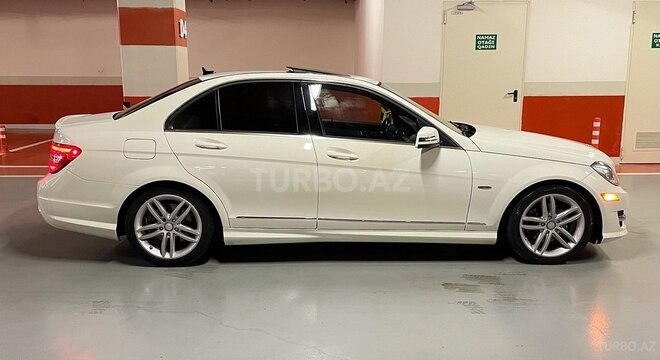 Mercedes C 250 2013, 108,000 km - 1.8 l - Bakı