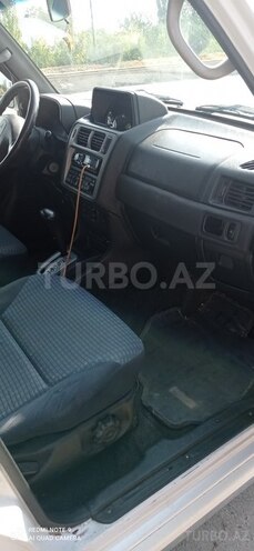 Mitsubishi Pajero io 2000, 257,000 km - 2.0 л - Ağcabədi