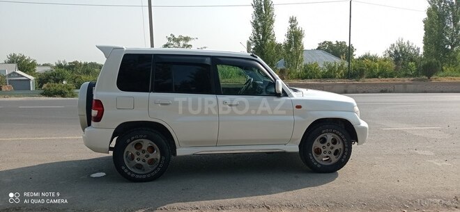 Mitsubishi Pajero io 2000, 257,000 km - 2.0 л - Ağcabədi