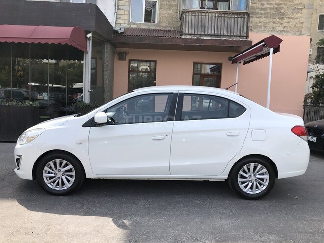Mitsubishi Attrage 2014, 104,000 km - 1.2 л - Bakı
