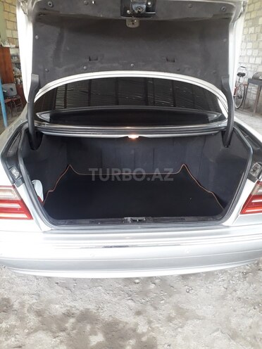 Mercedes E 270 2000, 415,000 km - 2.7 l - Bərdə