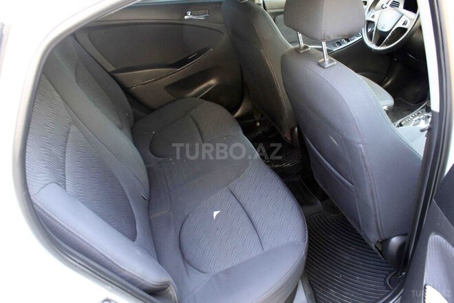 Hyundai Accent 2011, 185,000 km - 1.6 l - Bakı