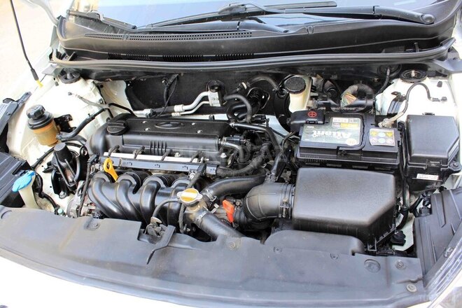 Hyundai Accent 2011, 185,000 km - 1.6 l - Bakı