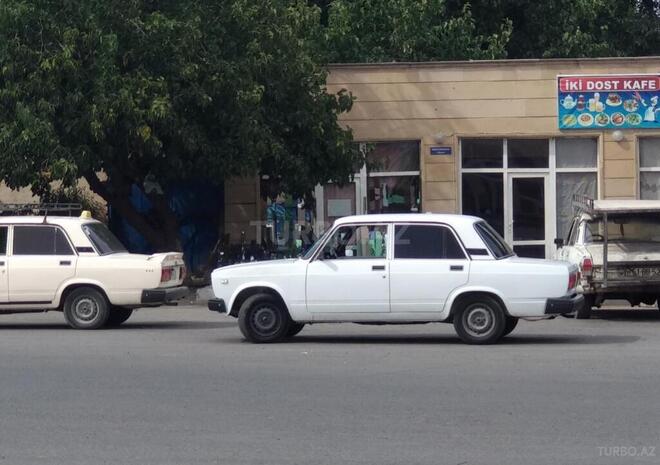 LADA (VAZ) 2107 2006, 125,000 km - 1.6 l - Bakı