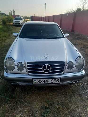 Mercedes E 240 1998, 280,000 km - 2.4 l - Kürdəmir