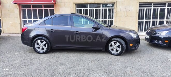 Chevrolet Cruze 2013, 218,890 km - 1.4 l - Quba