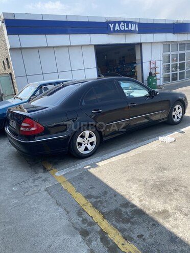 Mercedes E 240 2004, 93,177 km - 2.6 l - Bakı