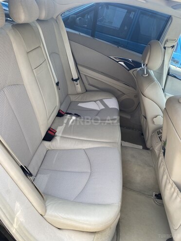Mercedes E 240 2004, 93,177 km - 2.6 l - Bakı