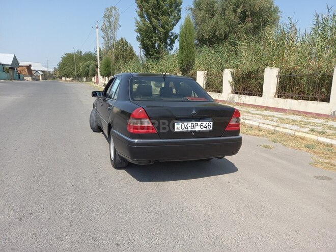 Mercedes C 220 1994, 380,000 km - 2.2 l - Ağcabədi