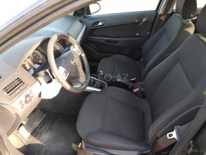 Opel Astra 2009, 135,000 km - 1.4 l - Gəncə