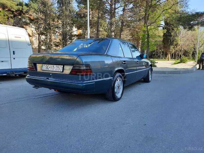 Mercedes E 300 1991, 490,358 km - 3.0 l - Bakı