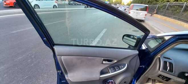 Toyota Prius 2011, 200,000 km - 1.8 l - Bakı