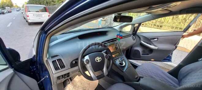 Toyota Prius 2011, 200,000 km - 1.8 l - Bakı