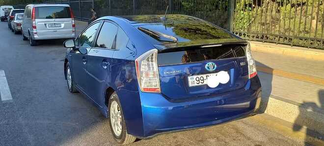 Toyota Prius 2011, 200,000 km - 1.8 l - Bakı