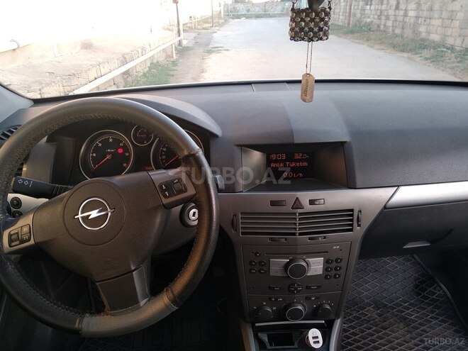 Opel Astra 2006, 277,000 km - 1.3 l - Bakı