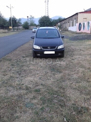 Opel Zafira 2000, 288,982 km - 1.8 l - Balakən