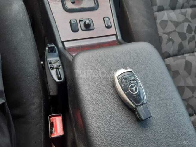 Mercedes C 220 1999, 269,000 km - 2.2 l - Bakı