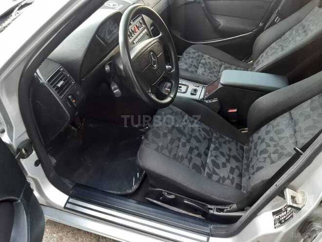 Mercedes C 220 1999, 269,000 km - 2.2 l - Bakı
