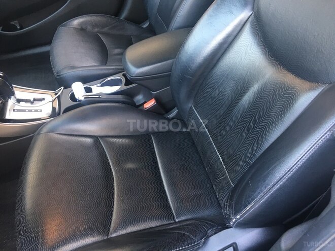 Hyundai Elantra 2011, 146,000 km - 1.6 л - Bakı