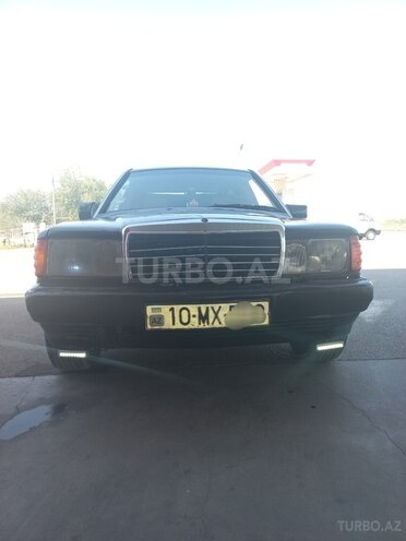 Mercedes 190 1992, 220,000 km - 2.0 л - Sabirabad