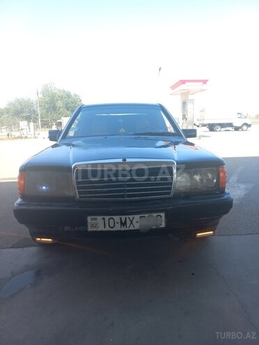 Mercedes 190 1992, 220,000 km - 2.0 л - Sabirabad