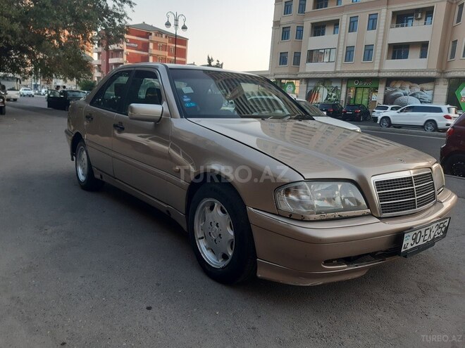 Mercedes C 250 1997, 213,000 km - 2.5 l - Bakı