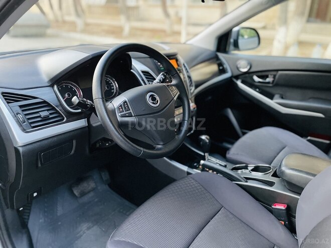 Ssang Yong Korando 2014, 68,500 km - 2.0 l - Bakı
