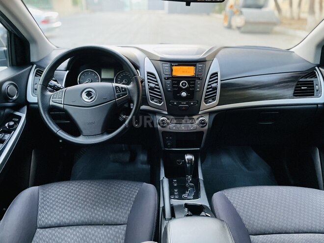 Ssang Yong Korando 2014, 68,500 km - 2.0 l - Bakı