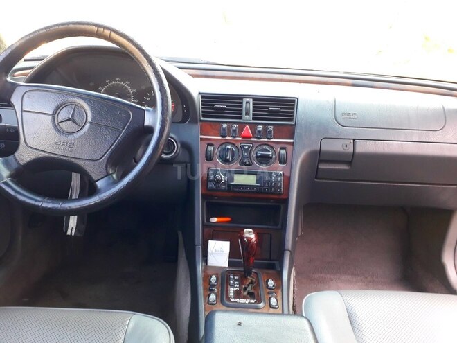 Mercedes C 230 1999, 289,000 km - 2.3 l - Bakı