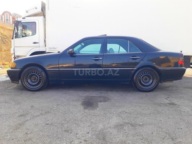 Mercedes C 230 1999, 289,000 km - 2.3 l - Bakı