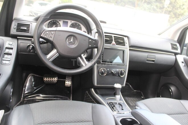 Mercedes B 180 2008, 58,000 km - 1.7 l - Bakı