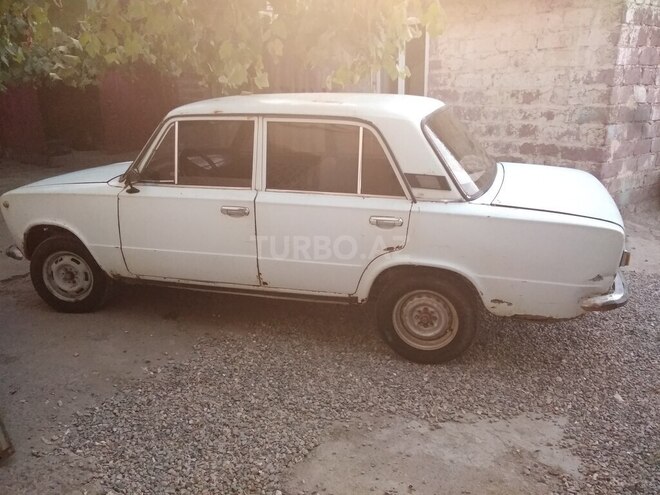 LADA (VAZ) 21011 1972, 200,000 km - 1.5 л - Göygöl