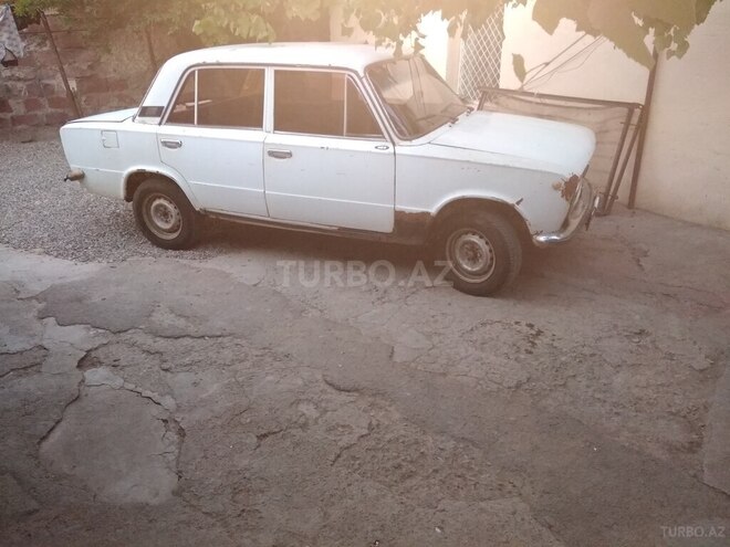 LADA (VAZ) 21011 1972, 200,000 km - 1.5 л - Göygöl