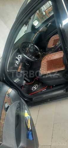 Mercedes E 220 2008, 240,000 km - 2.2 л - Quba
