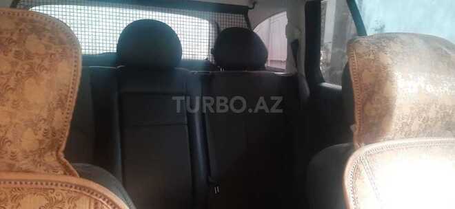 Mercedes E 220 2008, 240,000 km - 2.2 л - Quba