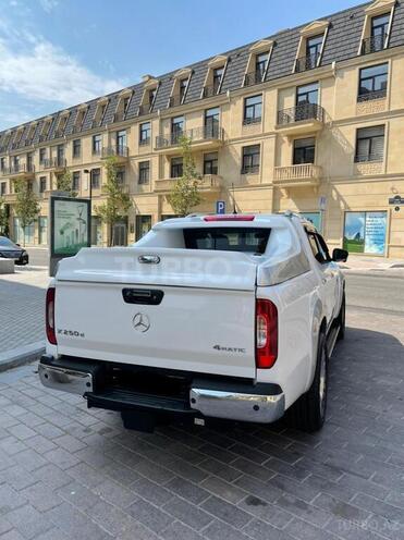Mercedes X 250D 2017, 31,000 km - 2.3 l - Bakı