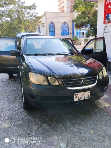Mitsubishi Airtrek 2001, 371,000 km - 2.0 l - Bakı